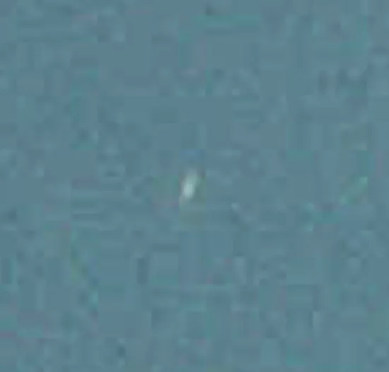 Ovaalvormige UFO op NASA-ruimtefoto, Apollo 9 - 1969